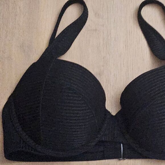 Victoria's Secret PINK Ribbed Black Push Up Bikini Swim Top - Picture 5 of 7